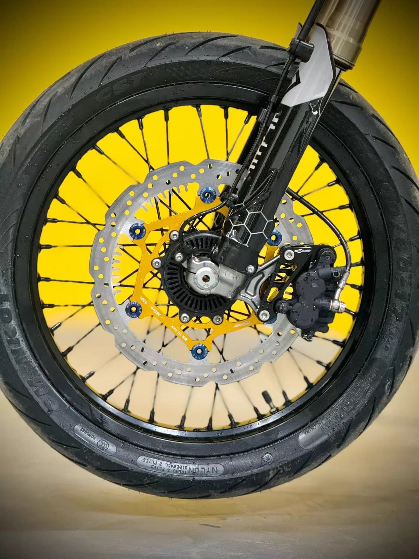 Kit Completo di Aggiornamento  - Front Rear Brake Caliper Bracket Kit recensione e prezzo